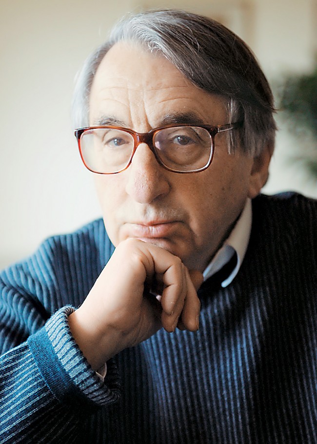 23Ιολ2017 Κώστας Μουρσελάς: Διηγήματα και θεατρικά στο Τρίτο Πρόγραμμα στις 4.30 μ.μ. διηγήματα από τη συλλογή «Ο πόθος καίει τα σωθικά»  στις 10.00 μ.μ. το θεατρικό «Το Αυτί του Αλέξανδρου»