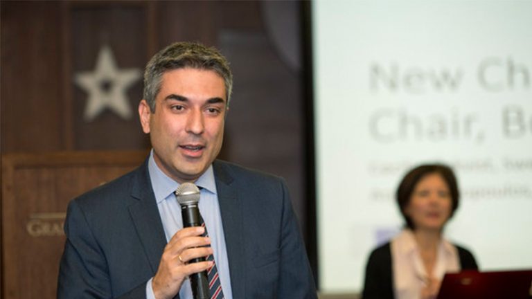 26Απρ2018 – Μάθε τι παίζει – Αργύρης Τζικόπουλος