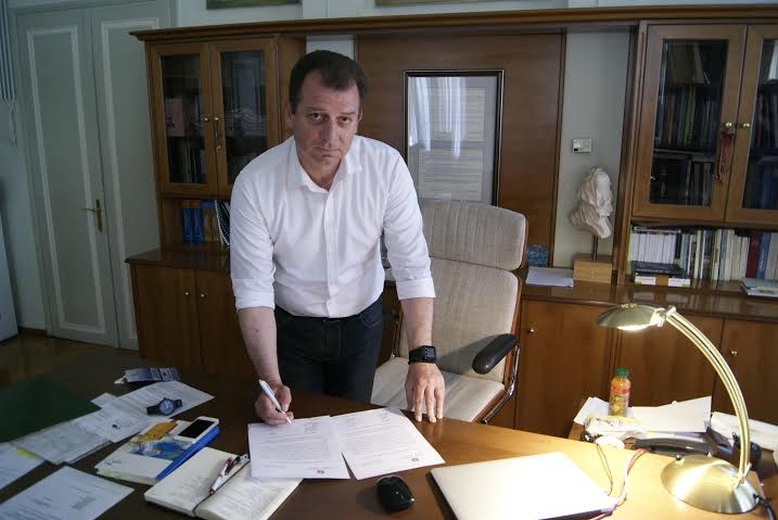 12Απρ2018 – Μάθε τι παίζει – Νίκος Πλεξίδας