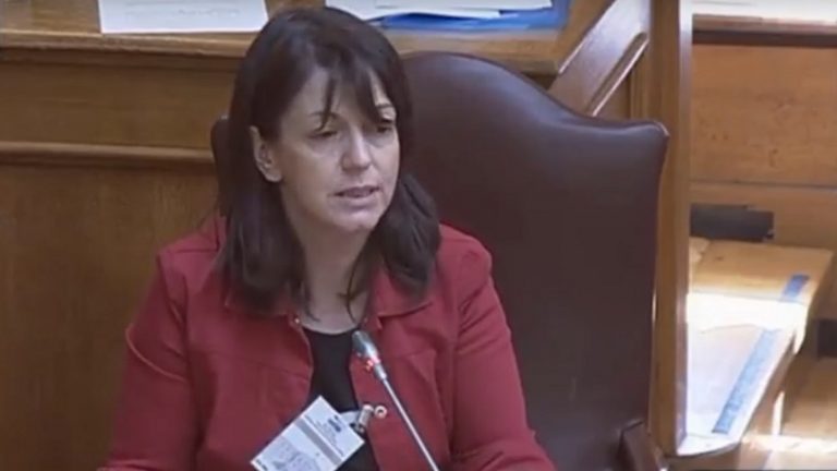 12Οκτ2018 –  Μάθε τι παίζει – Μαρία Μουστάκα