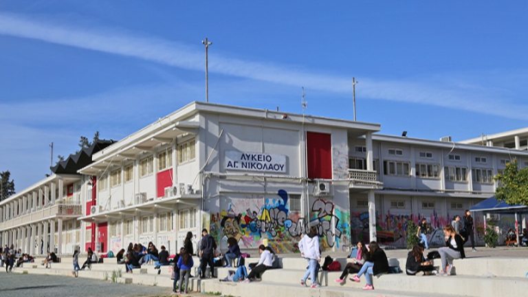 24Οκτ2018 – Μάθε τι παίζει – Παύλος Καλαθέρης