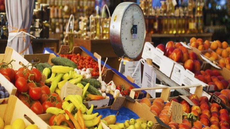 21Νοε2018 – Μάθε τι παίζει – Άγγελος Δερετζής