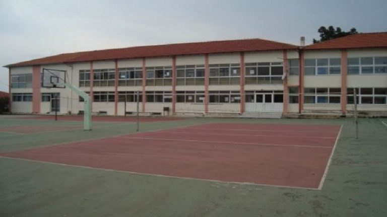 23Νοε2018 – Μάθε τι παίζει – Γιώργος Διονύσιος