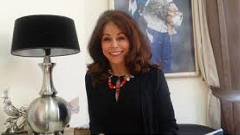 13Νοε2018 – Μάθε τι παίζει – Βούλα Πατουλίδου