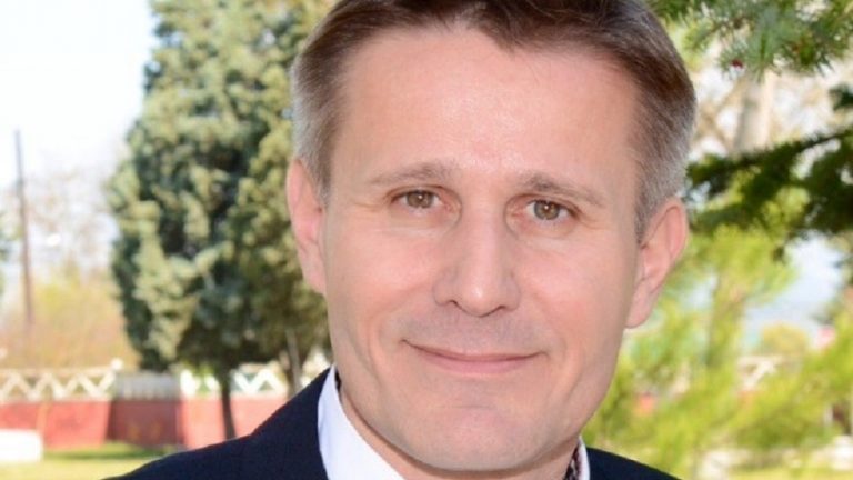 04Δεκ2018 – Μάθε τι παίζει – Γιάννης Καραγιάννης