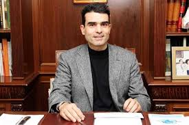 04Ιολ2019 –  Μάθε τι παίζει – Δημήτρης Κούβελας