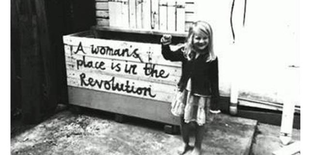 29Σεπ2019 “FACTORY. Ιδέες/Τέχνες” Feministiqa!… “Ιστορία του Φύλου”με την επίκουρη καθηγήτρια στο Πάντειο πανεπιστήμιο, Ειρήνη Αβραμοπούλου. Επεισόδιο 3ο