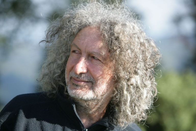 «Με δικά τους λόγια» Κυριακή 6 Οκτωβρίου 2019, καλεσμένος ο Γιώργος Καζαντζής στον αέρα του Δεύτερου Προγράμματος της Ελληνικής Ραδιοφωνίας