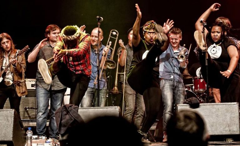 Ακούστε τους Soweto Soul Live από το φεστιβάλ Rudostalt (Μεταδόθηκε: 09.11.2019)