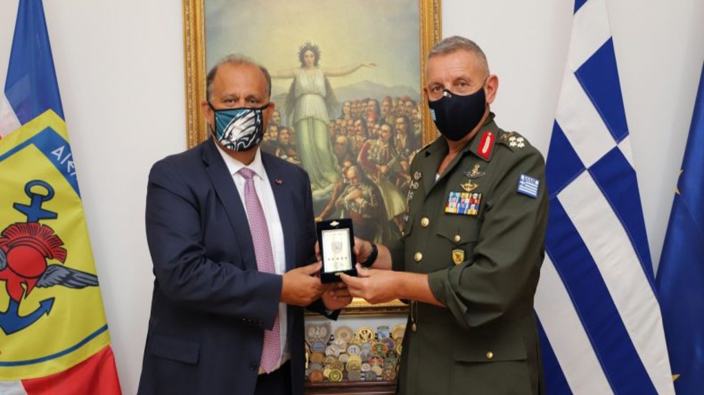 Συνάντηση Α/ΓΕΕΘΑ με τον Πρόεδρο του American Hellenic Institute