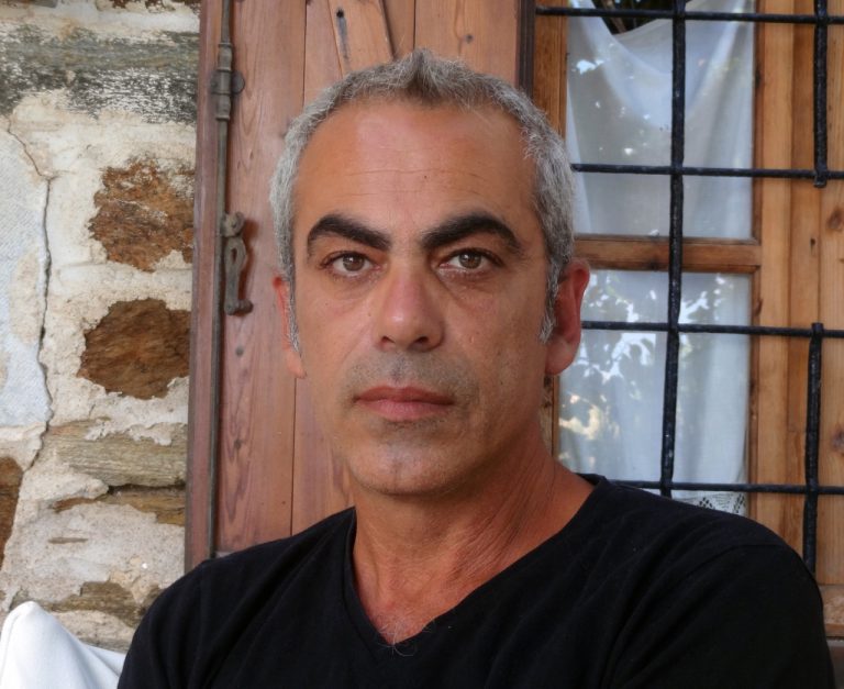 «Η εποχή των εικόνων στο Τρίτο» με την Κατερίνα Ζαχαροπούλου   Ο εικαστικός Αλέξανδρος Ψυχούλης στην πρώτη εκπομπή του νέου κύκλου εκπομπών  Σάββατο 05.03.2022, ώρα 19:00