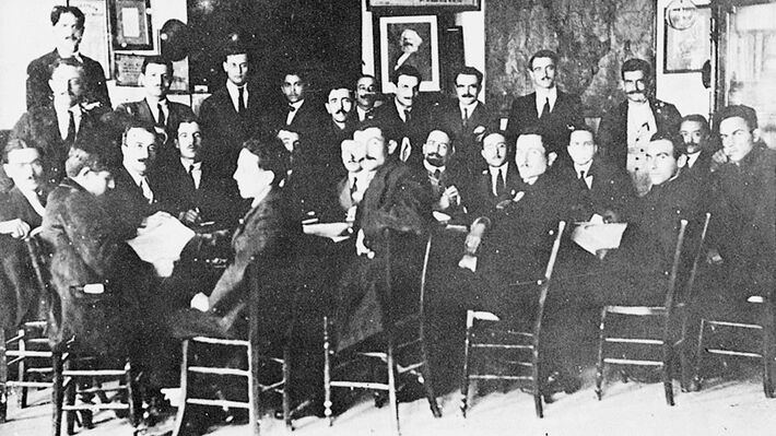 ΠΡΩΙΝΕΣ ΔΙΑΔΡΟΜΕΣ ΣΤΟ ΠΡΩΤΟ